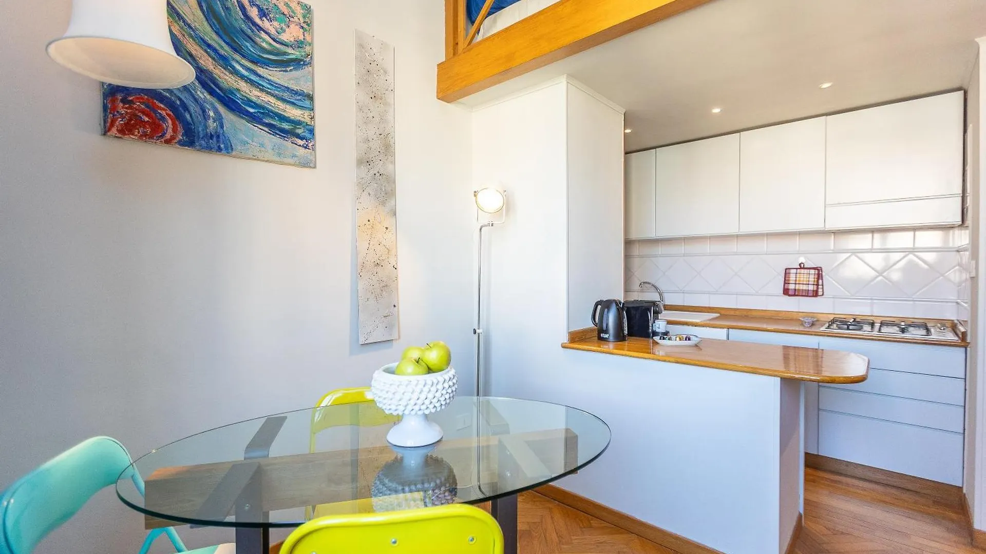 Colosseum Bright Two Bedroom Apartment Rome